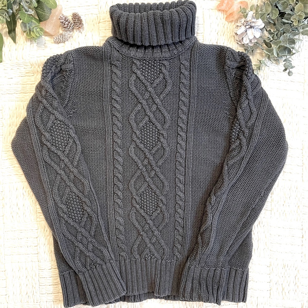 Eddie Bauer Grey Knit Sweater Size M